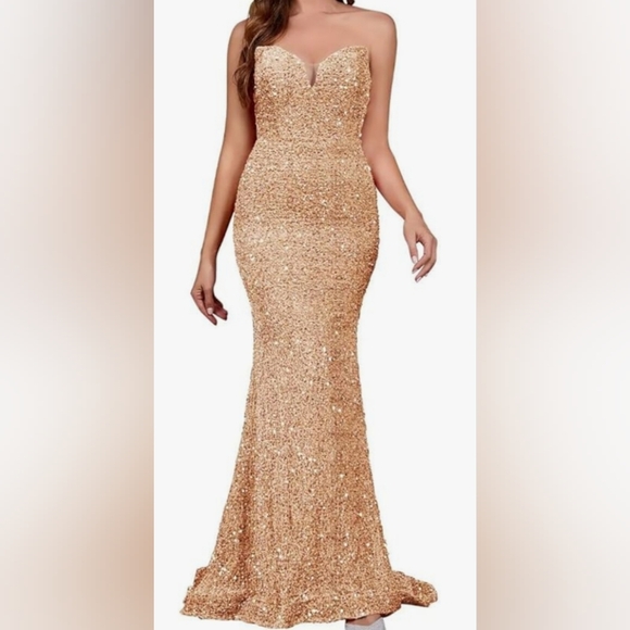 Champagne Gold Sequin Gown - Picture 4 of 5